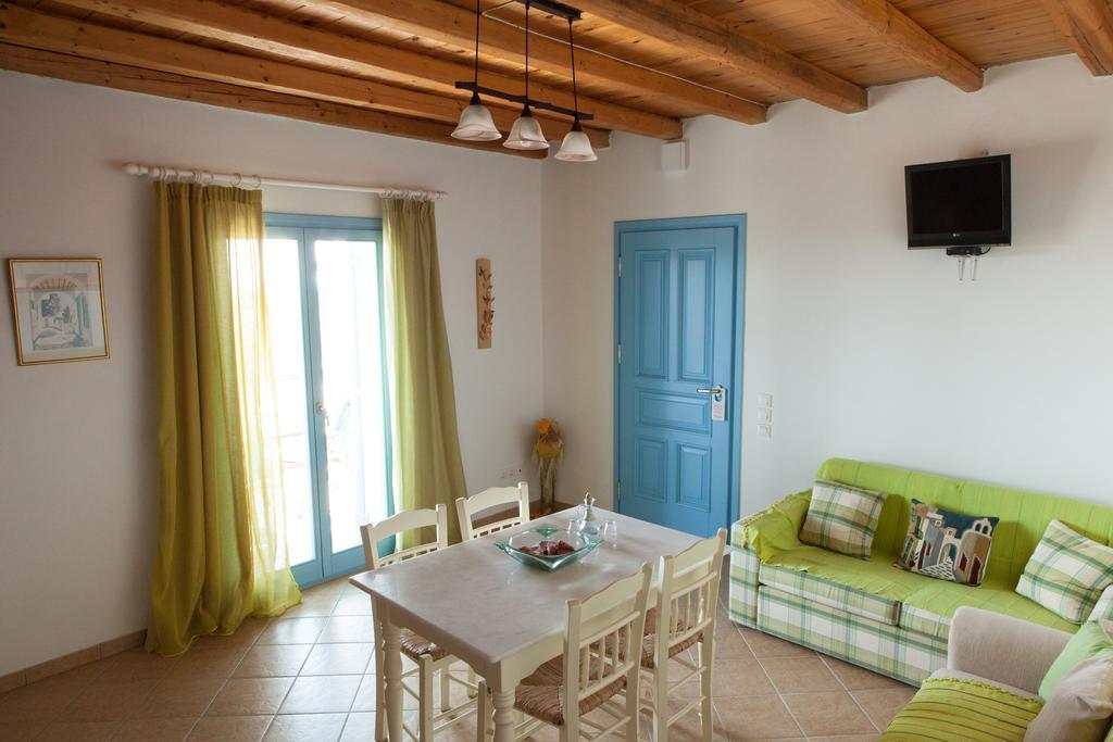 Ergina Summer Resort Antiparos Town الغرفة الصورة