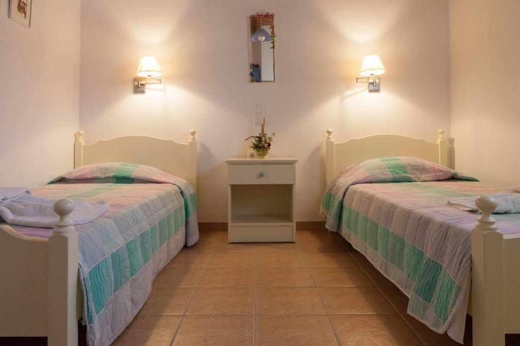 Ergina Summer Resort Antiparos Town المظهر الخارجي الصورة
